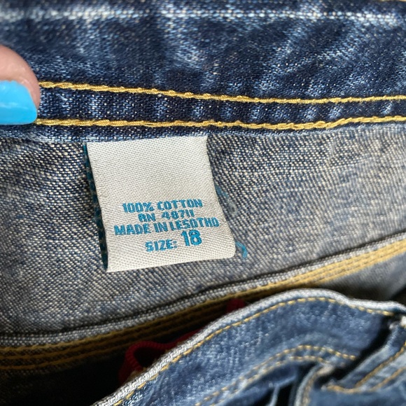 Fall Creek jeans - Picture 2 of 6